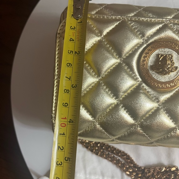 Authentic Versace Gold Quilted Leather Women's Bag - Picture 8 of 8